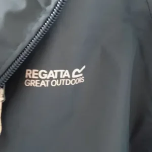 Waterproof jacket - Image 2