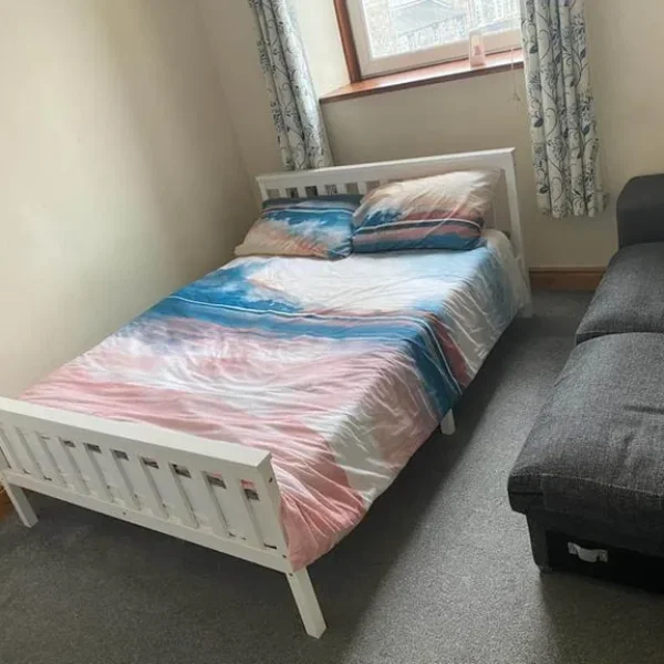 Furnished double room at George Street
