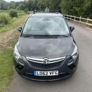 2013 Vauxhall Zafira 2.0 CDTi ecoFLEX SE 5dr MPV Diesel Manual - Image 3