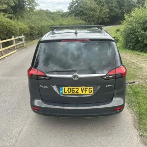 2013 Vauxhall Zafira 2.0 CDTi ecoFLEX SE 5dr MPV Diesel Manual - Image 4