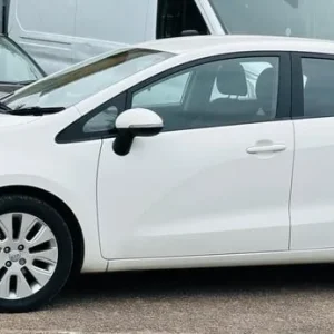 2012 Kia Rio 1.25 2 Euro 5 5-door Hatchback Petrol Manual - Image 4