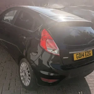 Ford Fiesta Hatchback 2014 Manual 5-door - Image 2