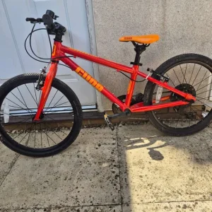CUDA bike Orange kids 18in tyres