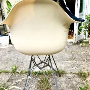 Ikea White Chair with Black and White Pillow - Image 4