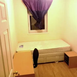 Single room - 2-minute walk to Bermondsey tube station