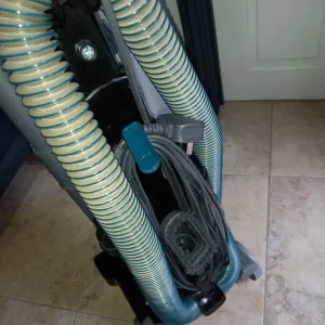Hoover Breeze Evo Vacuum Cleaner - Image 4