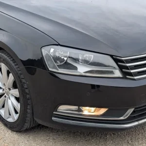 2013 Volkswagen Passat 2.0 TDI BlueMotion Tech Highline Saloon 4dr Diesel Manual Euro 5 - Image 2