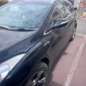 2012 Hyundai i40 Estate, 6-speed manual, 150k miles - Image 3