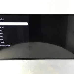 Hitachi 32 Inch Smart HD LED Tv - Wi-Fi- Freeview TV- excellent condition - Image 6