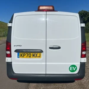 2020 Mercedes-Benz Vito PURE L2 Electric Panel Van - Image 6