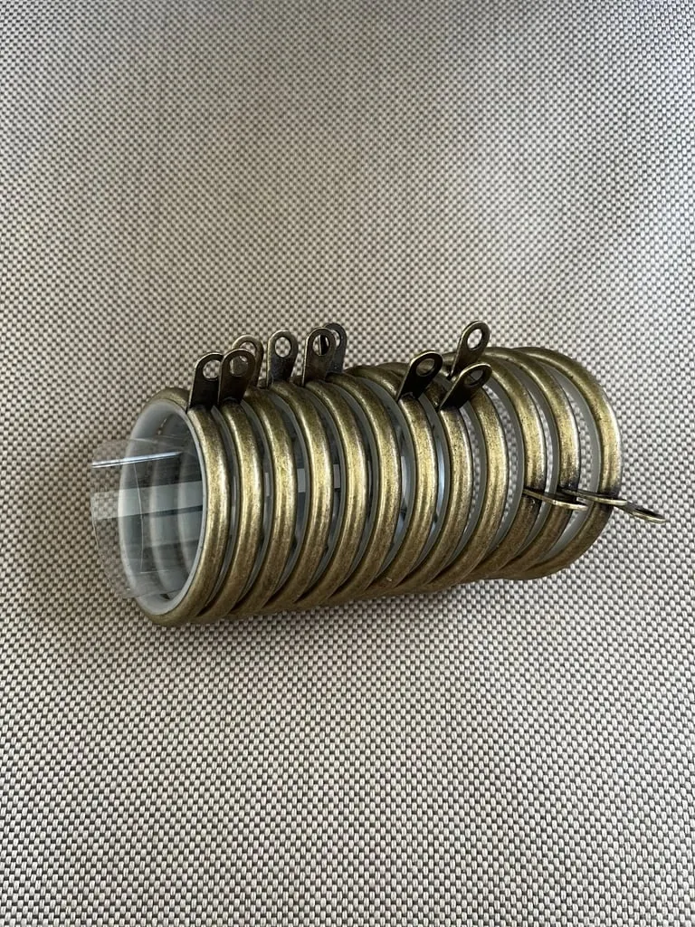 18 Curtain Rings