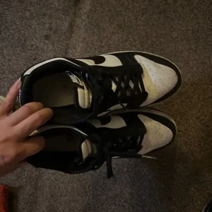 Nike dunk panda - Image 2