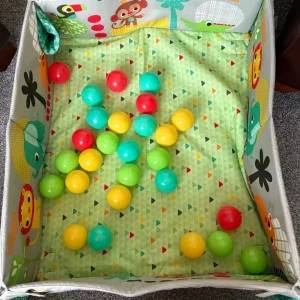Baby activity center/play mat - Image 2