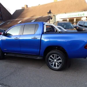 2019 Toyota Hilux 2.4 D-4D Invincible Double Cab - Image 4