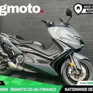 2021 Yamaha TMAX 560 Grey – 6,500 miles, two keys
