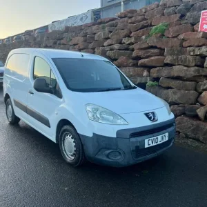 2010 Peugeot Partner 850 S 1.6 HDi 90 Van PANEL VAN DIESEL Manual - Image 3
