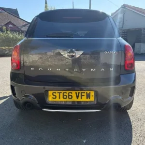 Mini Countryman Cooper S 2016 4x4 manual 5-door - Image 5