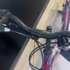 Woman's mountain bike - Image 3