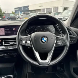 2021 BMW 1 Series 118i Sport 5-door Hatchback - Image 5