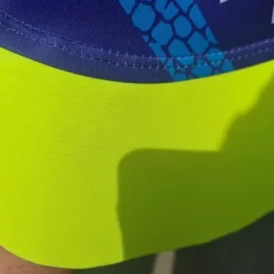 Kids stretchy swim hat with neck shade - Image 7