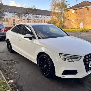 Audi A3 2017 1.5L 4-door saloon