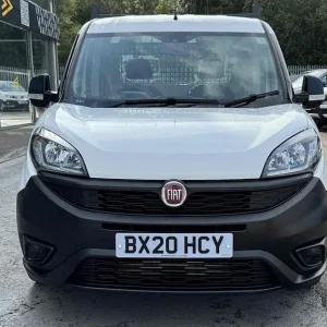2020 Fiat Doblo 105ps MultiJetII L2 2.3M Euro 6 Dropside Diesel Manual - Image 8