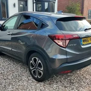 2016 Honda HR-V 1.6 i-DTEC EX Euro 6 (s/s) 5dr Diesel - Image 3