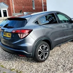 2016 Honda HR-V 1.6 i-DTEC EX Euro 6 (s/s) 5dr Diesel - Image 4