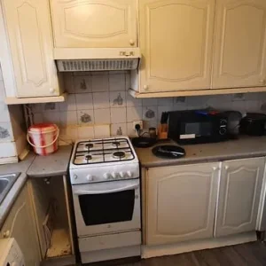 Large Double room to let by Tooting Bec Common | in Tooting, London - Image 8