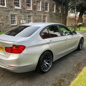 2014 BMW 3 Series 320d - Image 3