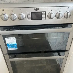 Cooker fridge freezer and washing machine - Image 3