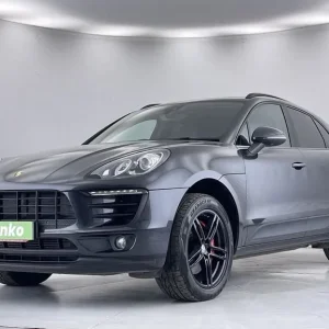 2016 Porsche Macan 3.0 TD V6 S Diesel PDK 4WD Estate - Image 4