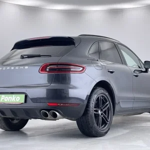2016 Porsche Macan 3.0 TD V6 S Diesel PDK 4WD Estate - Image 5