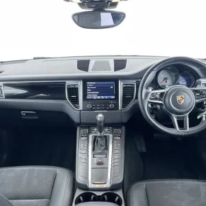 2016 Porsche Macan 3.0 TD V6 S Diesel PDK 4WD Estate - Image 8