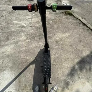 Electric scooter - Image 2