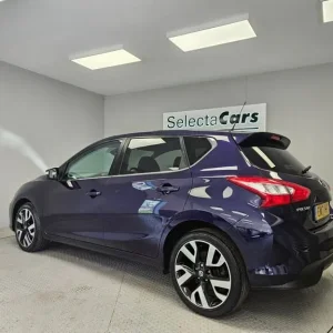2017 Nissan Pulsar 1.2 DIG-T Tekna Hatchback 5dr Petrol Manual Euro 6 (s/s) (115 ps) Hatchback Pe... - Image 2