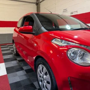 2016 Citroen C1 1.2 PureTech Feel 3dr HATCHBACK PETROL Manual - Image 3
