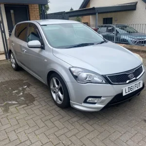 Kia, CEED, Hatchback, 2011, Other, 1582 (cc), 5 doors - Image 2