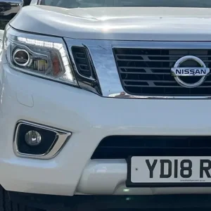 Nissan Navara Double Cab Pick Up Tekna 2.3dCi 190 4WD Diesel - Image 5