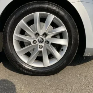 2020 Skoda Superb 1.5 TSI SE Technology 5dr DSG Petrol Hatchback Hatchback Petrol Automatic - Image 7