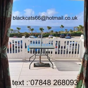 Two Bedroom Front Row Caravan (Sleeps 6) Veranda & Parking for Hire DEVON CLIFFS EXMOUTH DEVON - Image 8