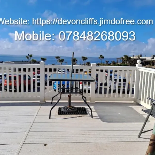 Two Bedroom Front Row Caravan (Sleeps 6) Veranda & Parking for Hire DEVON CLIFFS EXMOUTH DEVON