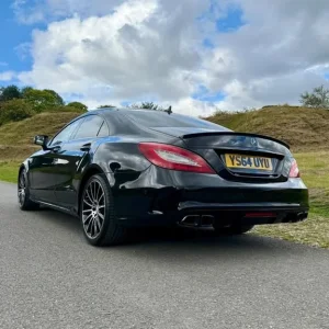 2015 Mercedes-Benz CLS CLS 220 BlueTEC AMG Line Premium 4dr 7G-Tronic COUPE DIESEL Automatic - Image 8