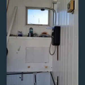 Shower block - Image 3