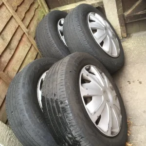 set of 4 wheels size 205/60/r16 - Image 2