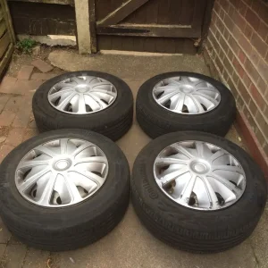 set of 4 wheels size 205/60/r16