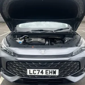 2024 MG HS 1.5 T-GDI SE 5-door Petrol Hatchback - Image 8