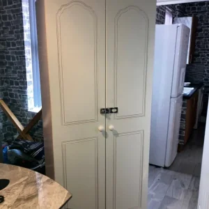 Wardrobe in white can deliver for a small charg - Image 2