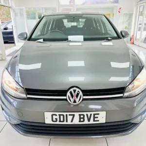 2017 Volkswagen Golf 1.6 TDI BlueMotion Tech S Euro 6 (s/s) 5dr HATCHBACK Diesel Manual - Image 2