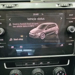 2017 Volkswagen Golf 1.6 TDI BlueMotion Tech S Euro 6 (s/s) 5dr HATCHBACK Diesel Manual - Image 6